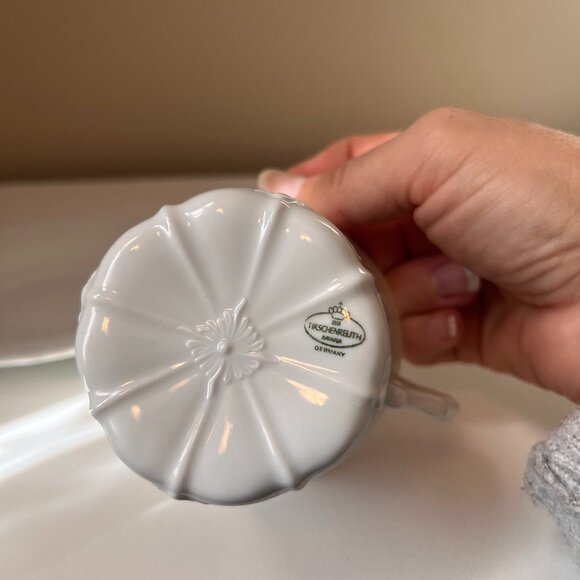 4 Christmas Tree Tirschenreuth Baronesse Teacups with Saucers Demitasse Germany - Picture 14 of 16